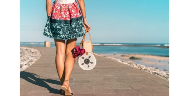 Best skirts you need while travelling