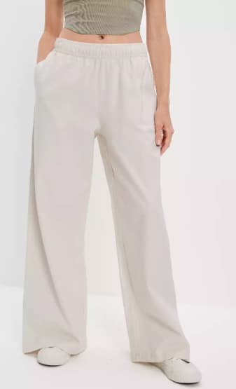 AE Super High-Waisted Baggy Wide-Leg Knit Pant